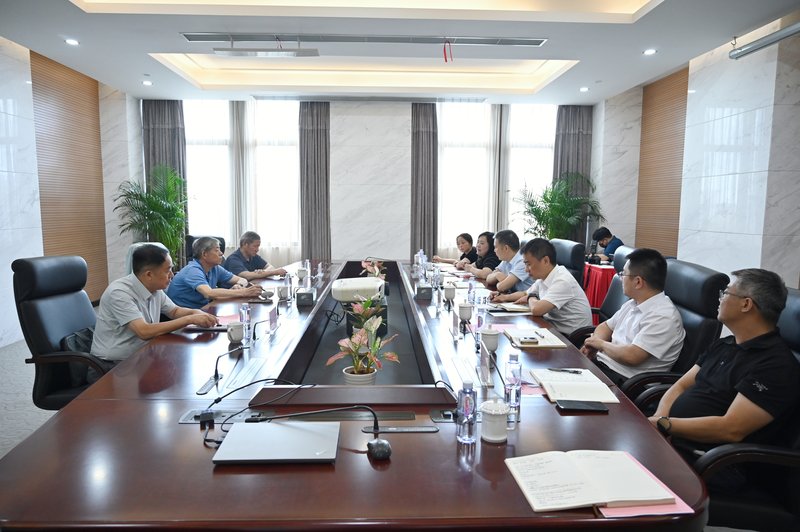 奉賢区の「上級実践点」運営グループは、奉発グループの党建設活動に関する特別調査を実施